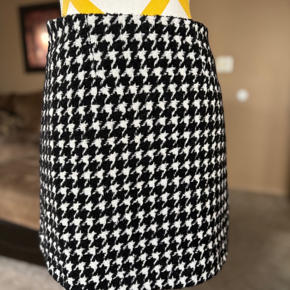 & Other Stories herringbone skirt - Picture 3 of 10
